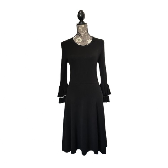 Vince Camuto Dresses & Skirts - Vince Camuto Women S Black & White Sleeved Ruffled Fit & Flare Midi Knit Dress